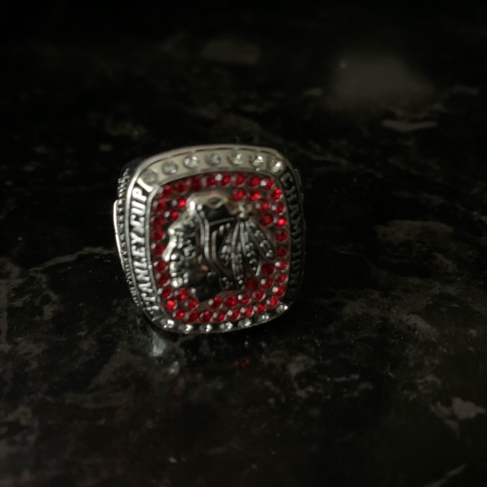 Blackhawks 2013 championship ring